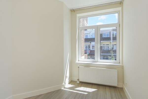 Medium property photo - Linnaeusstraat 158, 2522 GW Den Haag